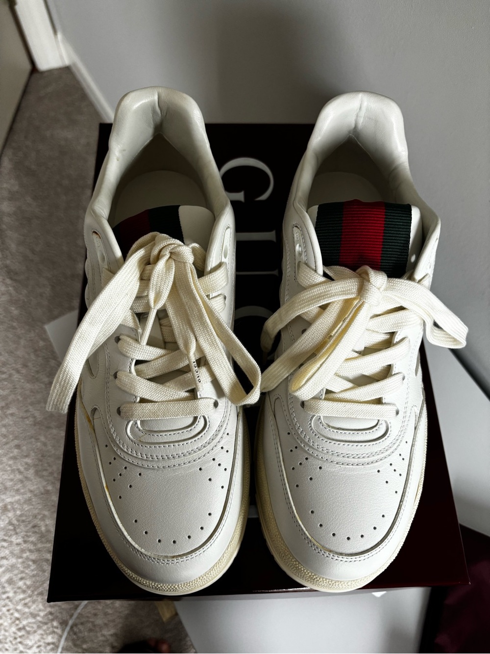 Gucci Re-web Leather Low-Top Sneakers - Picture 2 of 8